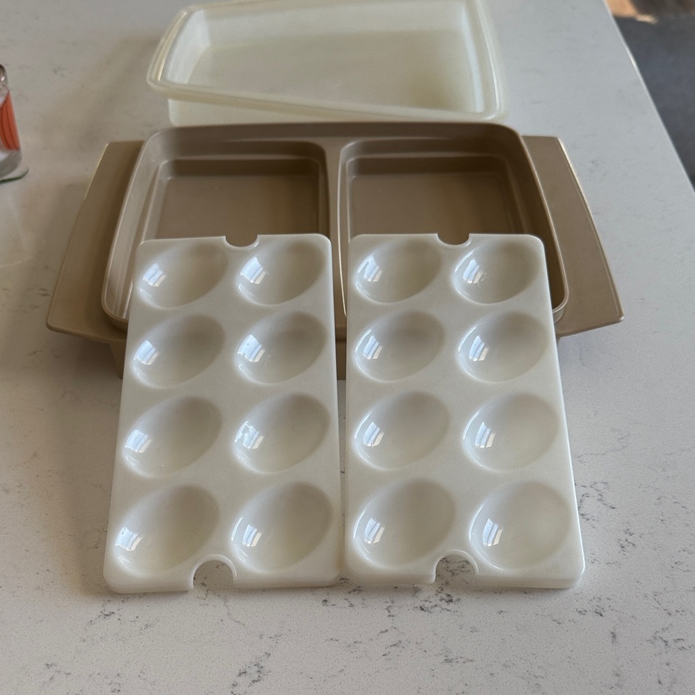 Elegant Cream and Tan Egg Holder VINTAGE TUPPERWARE DEVILED EGGS ALMOND